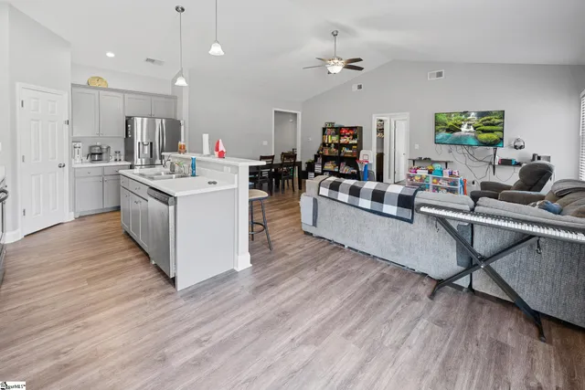 $298,000 | 333 Old Lowe Road, Spartanburg, SC 29303