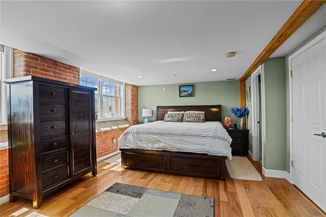 $2,600 | 1 Tupperware Drive, Unit 120, North Smithfield, RI 02896