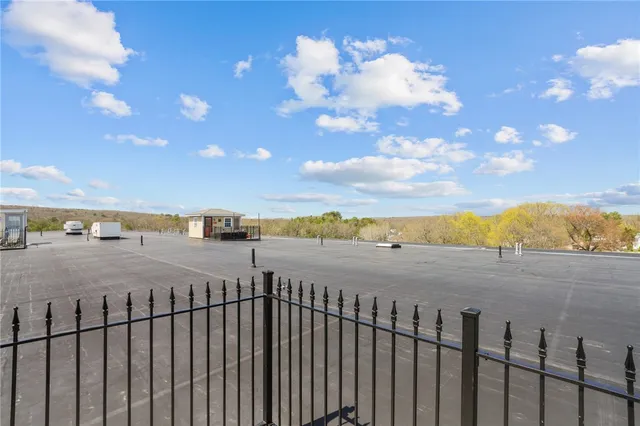 $2,600 | 1 Tupperware Drive, Unit 120, North Smithfield, RI 02896