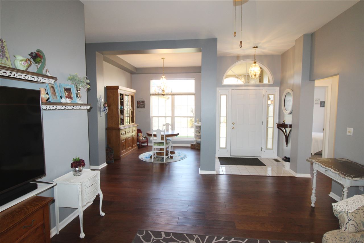5422 North Seymour Road Flushing, MI 48433 - Photo 7 of 28 50029242-6.JPG