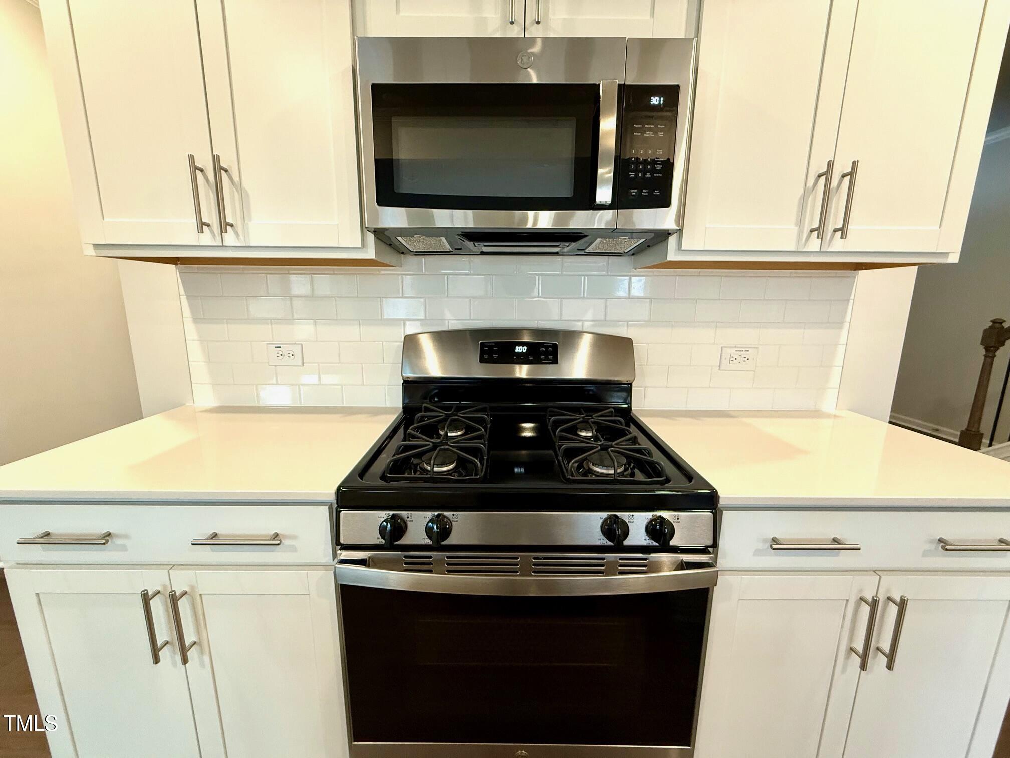 508 Hanover Shore Lane Raleigh, NC 27610 - Photo 15 of 31 IMG_5054