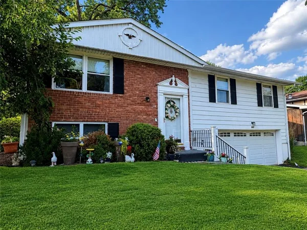 $234,900 | 807 East Fairmont Avenue, New Castle, PA 16105