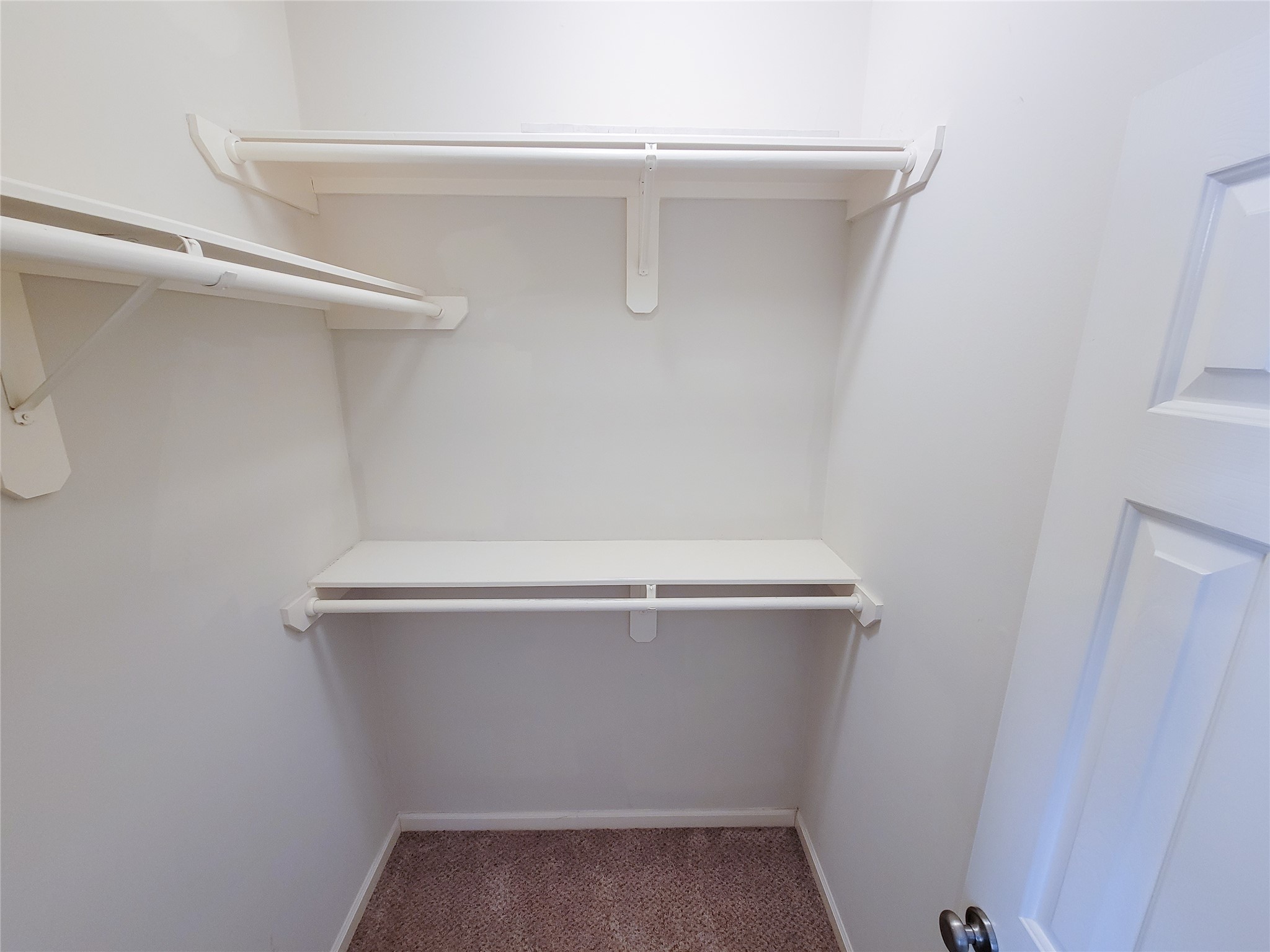 604 Reinerman Street Houston, TX 77007 - Photo 7 of 39