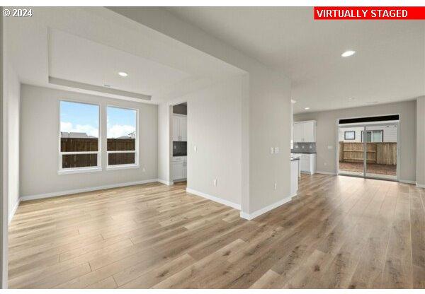 10060 Southeast Vradenburg Road, Unit 397 Happy Valley, OR 97086 - Photo 23 of 39 Gallery Image 23
