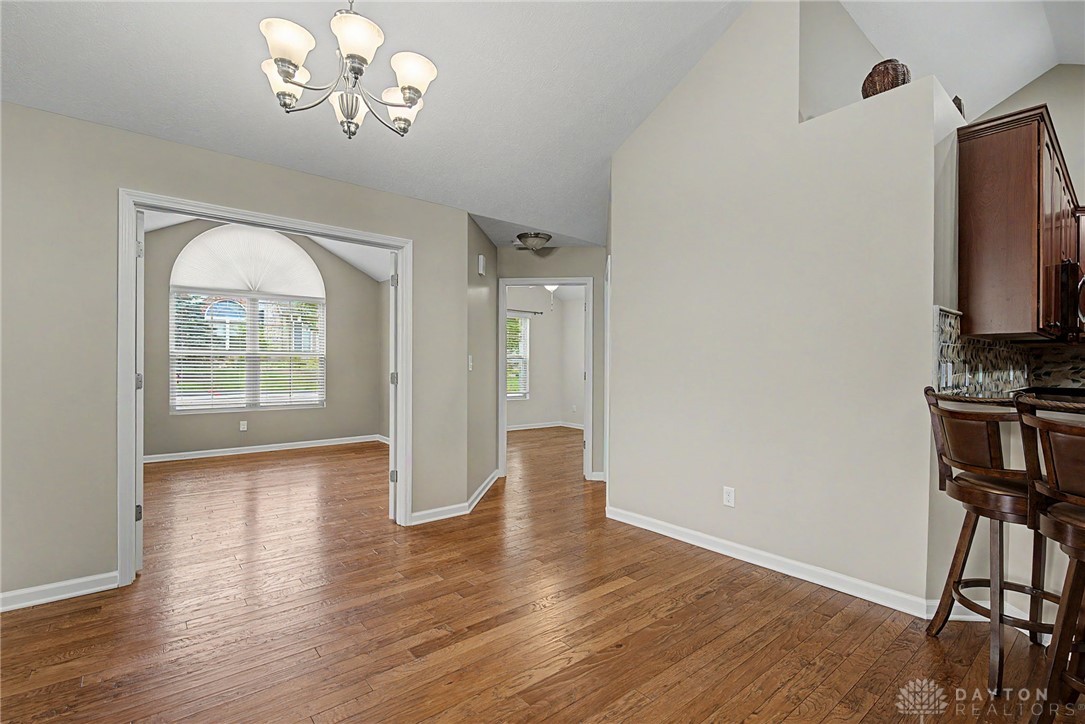 3337 Greenburn Road Beavercreek, OH 45434 - Photo 12 of 38