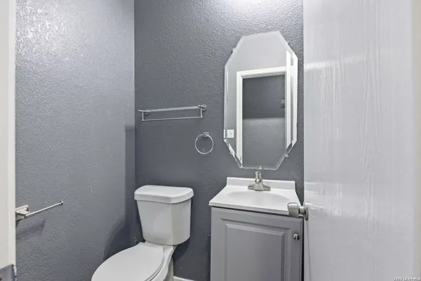$1,595 | 4145 Copano Bay, San Antonio, TX 78229