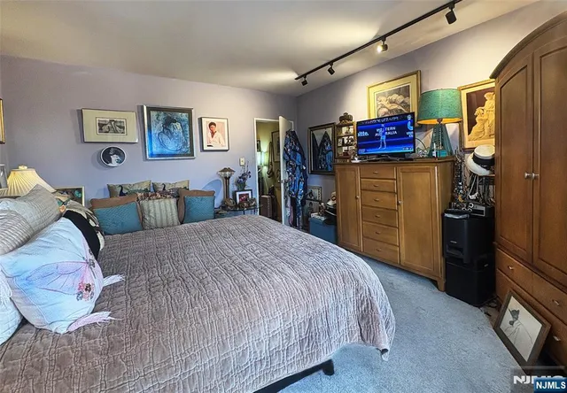 $175,000 | 6 Horizon Road, Unit 1108, Fort Lee, NJ 07024