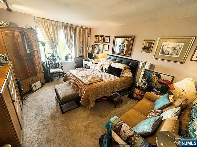 $175,000 | 6 Horizon Road, Unit 1108, Fort Lee, NJ 07024