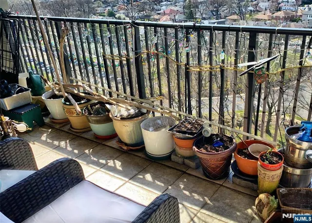 $175,000 | 6 Horizon Road, Unit 1108, Fort Lee, NJ 07024