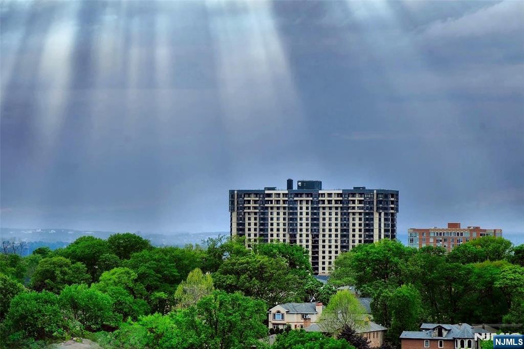 6 Horizon Road, Unit 1108 Fort Lee, NJ 07024 - Photo 31 of 32