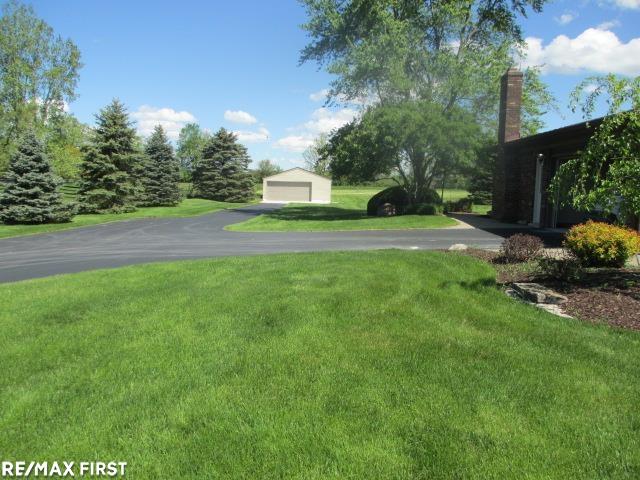 22255 Pratt Road Armada, MI 48005 - Photo 3 of 43 50141796-6db9b89a-46a4-4615-9e1c-522a33634884.JPG