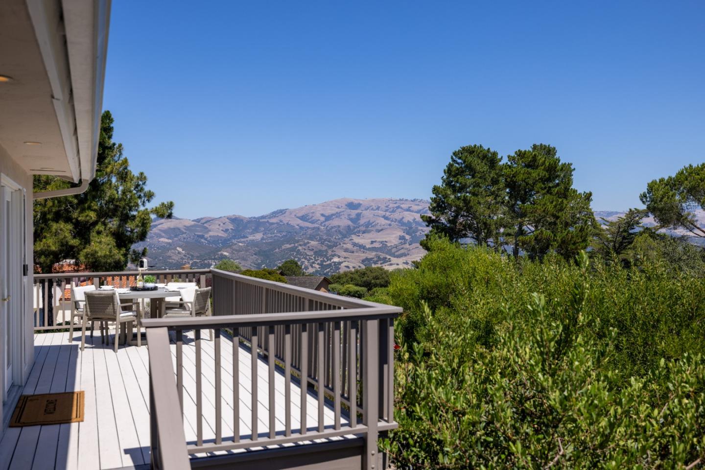 12290 Saddle Road Carmel Valley, CA 93924 - Photo 3 of 27