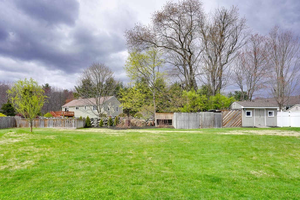 16 Bradford Road Hudson, MA 01749 - Photo 3 of 31 Gallery Image 3