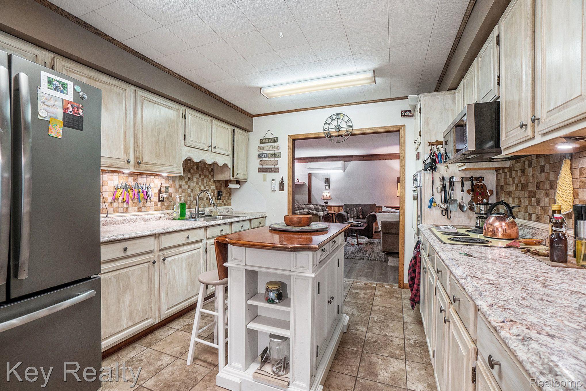 5660 Guthrie Road Mesick, MI 49668 - Photo 5 of 28 Gallery Image 5