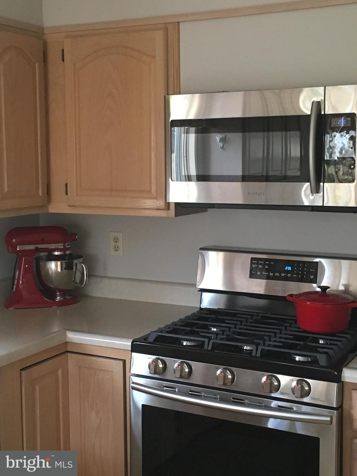 1965 Spring Road Carlisle, PA 17013 - Photo 9 of 31 Newer gas stove and microwave.
