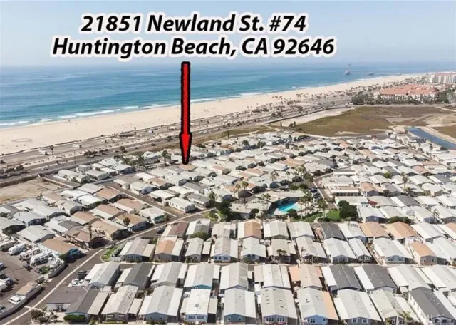 $4,200 | 21851 Newland Street, Unit 127, Huntington Beach, CA 92648