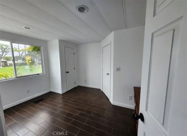 $4,200 | 21851 Newland Street, Unit 127, Huntington Beach, CA 92648