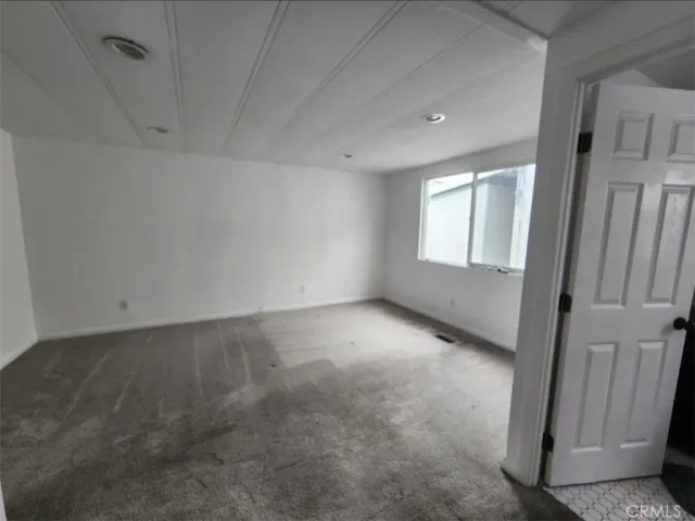 $4,200 | 21851 Newland Street, Unit 127, Huntington Beach, CA 92648