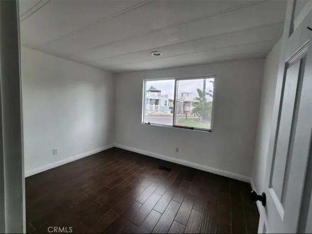 $4,200 | 21851 Newland Street, Unit 127, Huntington Beach, CA 92648