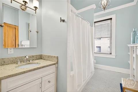 $2,595,000 | 106 East Harris Street, Savannah, GA 31401