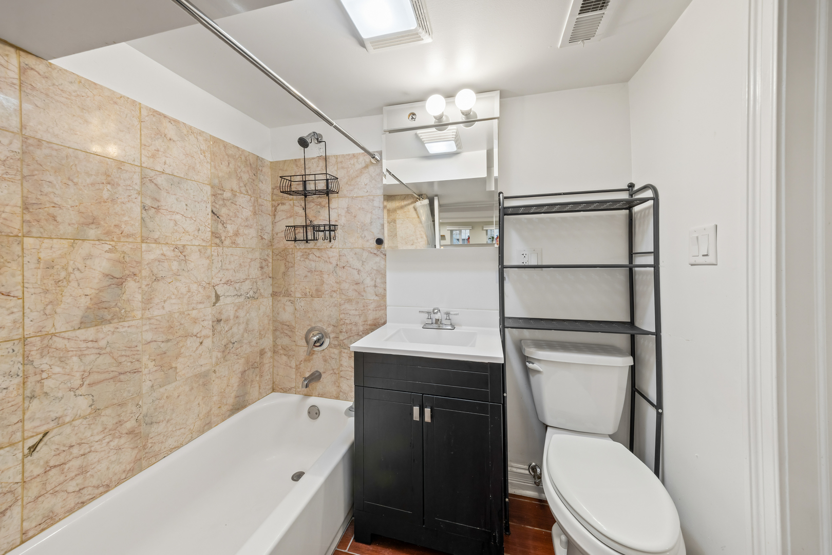 7833 Niles Center Road Skokie, IL 60077 - Photo 34 of 43