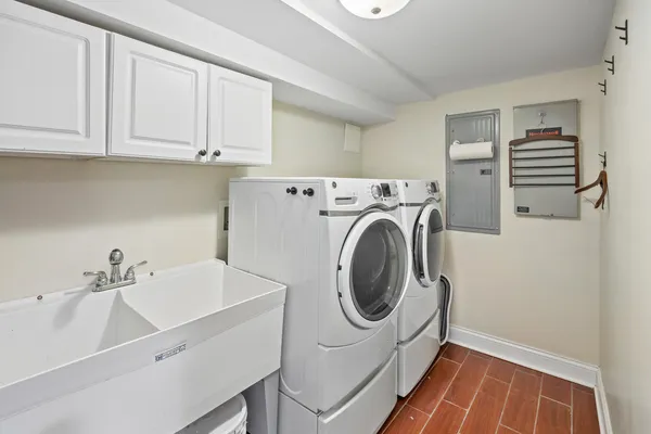 $649,000 | 7833 Niles Center Road, Skokie, IL 60077