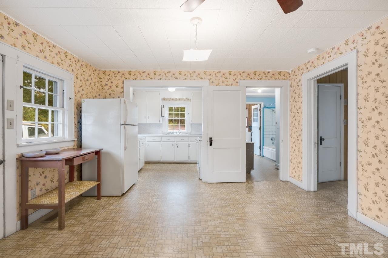 1006 Lynn Road Durham, NC 27703 - Photo 6 of 23 Gallery Image 6