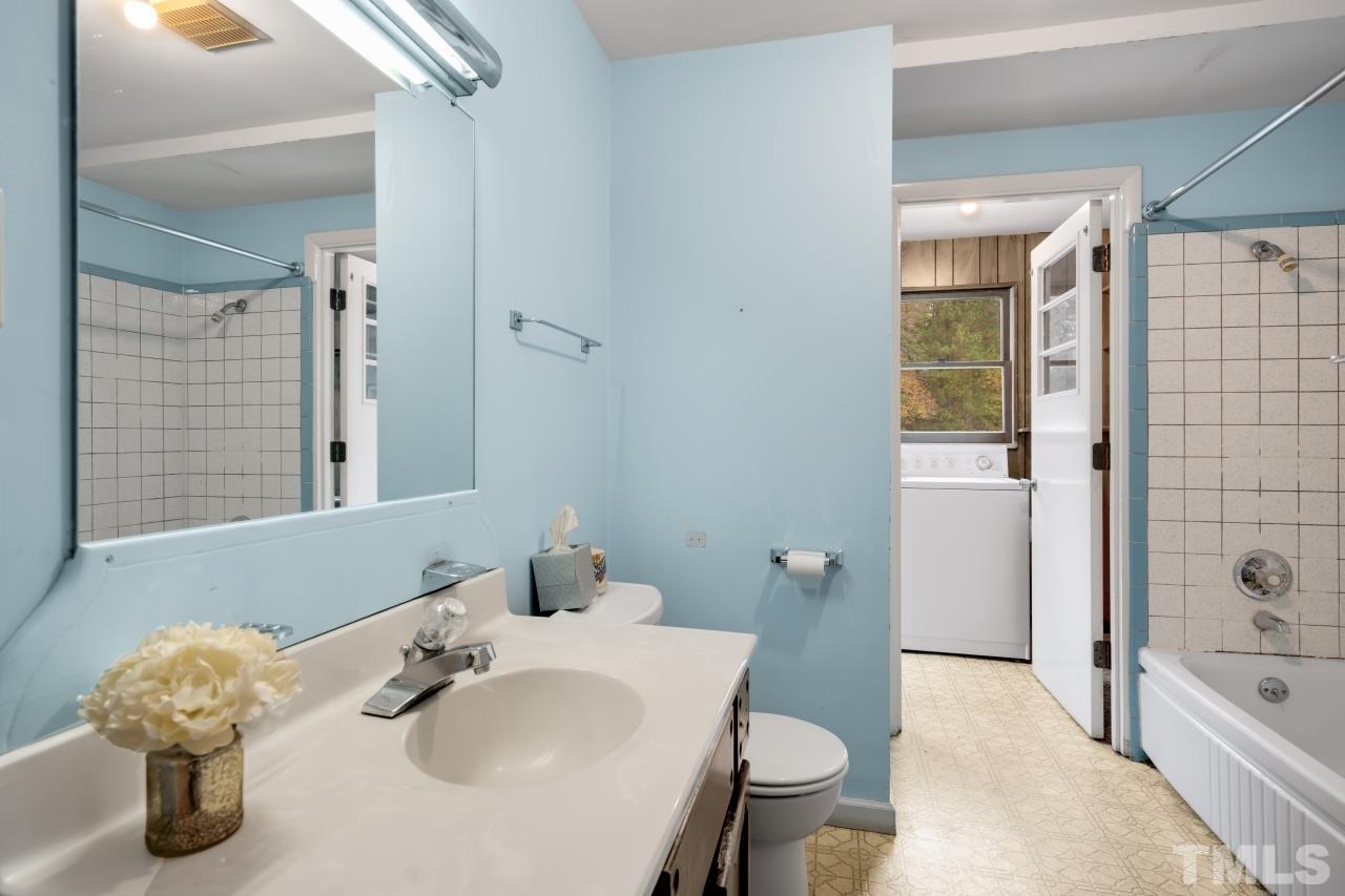1006 Lynn Road Durham, NC 27703 - Photo 10 of 23 Gallery Image 10