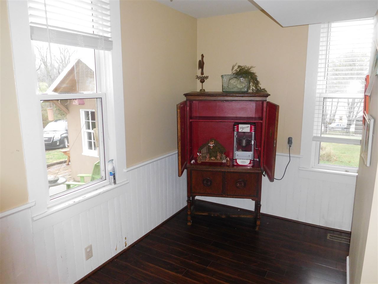 422 Giesler Road Jasper, IN 47546 - Photo 18 of 35 Gallery Image 18