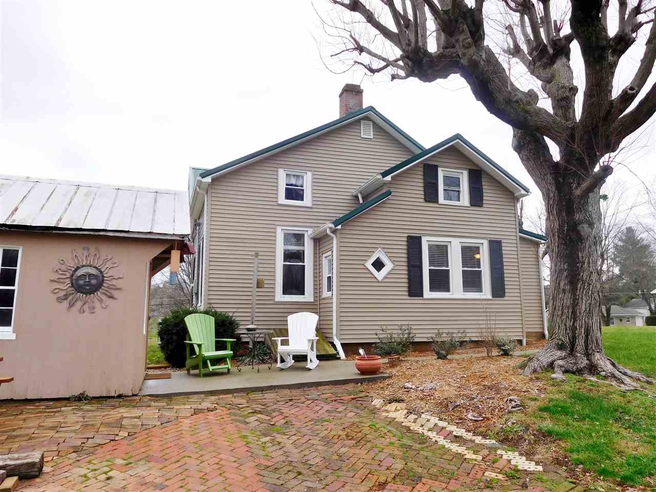 422 Giesler Road Jasper, IN 47546 - Photo 26 of 35 Gallery Image 26