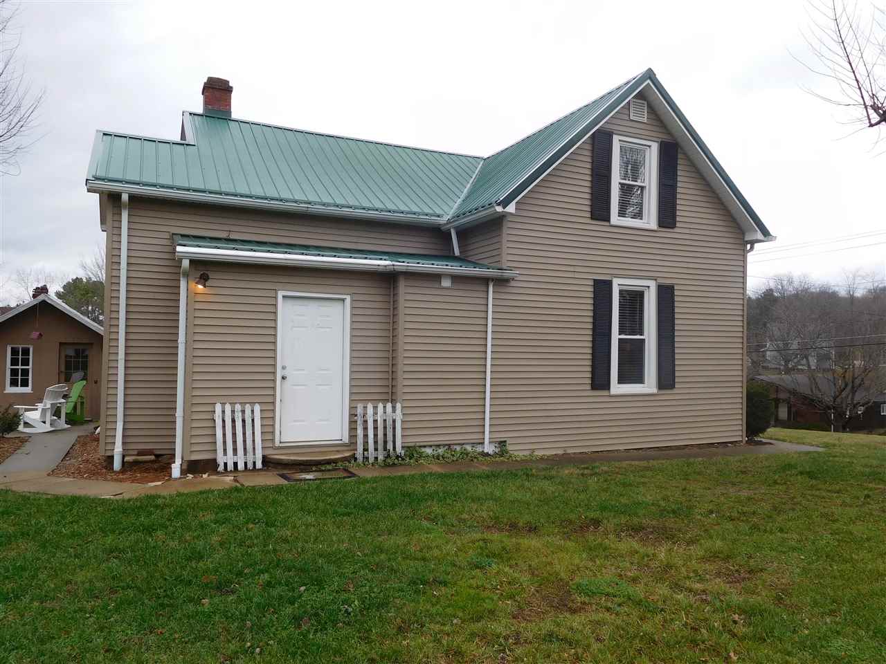 422 Giesler Road Jasper, IN 47546 - Photo 28 of 35 Gallery Image 28
