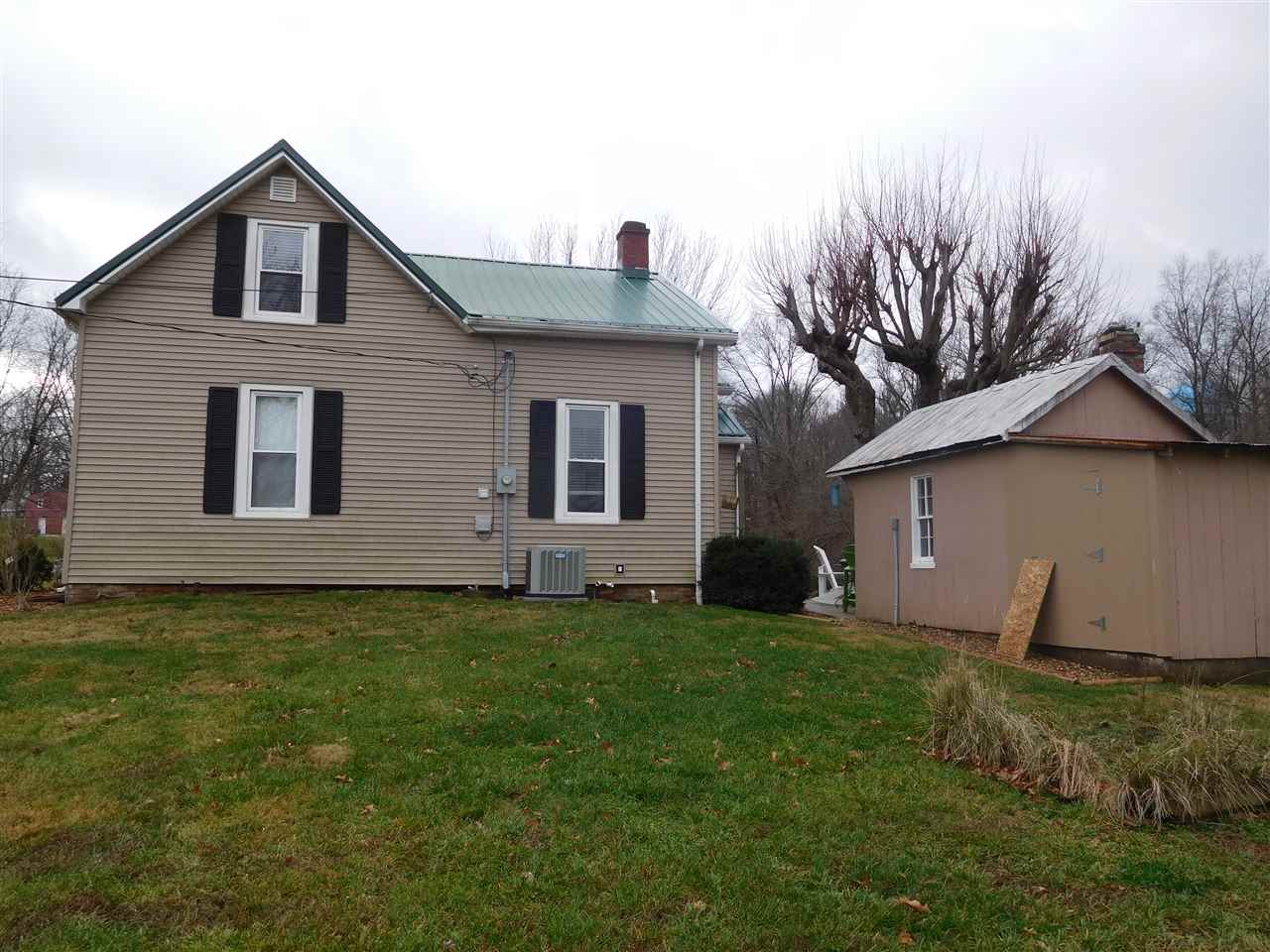 422 Giesler Road Jasper, IN 47546 - Photo 29 of 35 Gallery Image 29