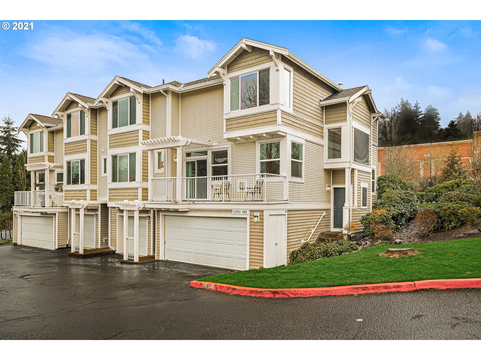 14751 Southwest Beard Road, Unit 104 Beaverton, OR 97007 - Photo 2 of 31 Gallery Image 2