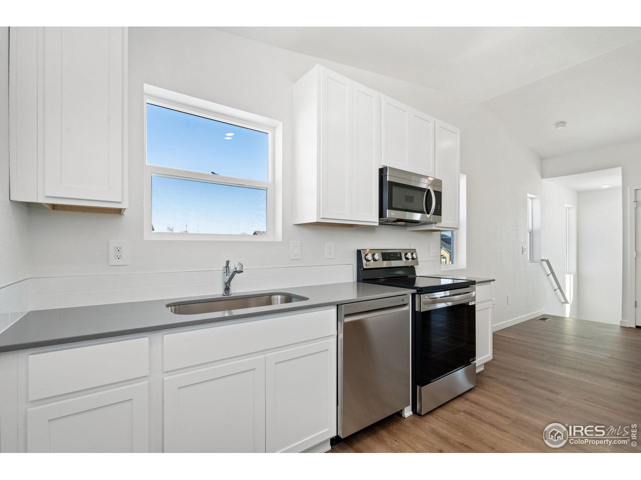 3900 Congaree Way Evans, CO 80620 - Photo 4 of 10