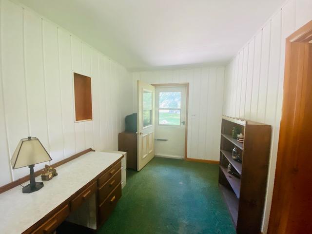 1665 Frost Road Manistee, MI 49660 - Photo 4 of 39 IMG_7051