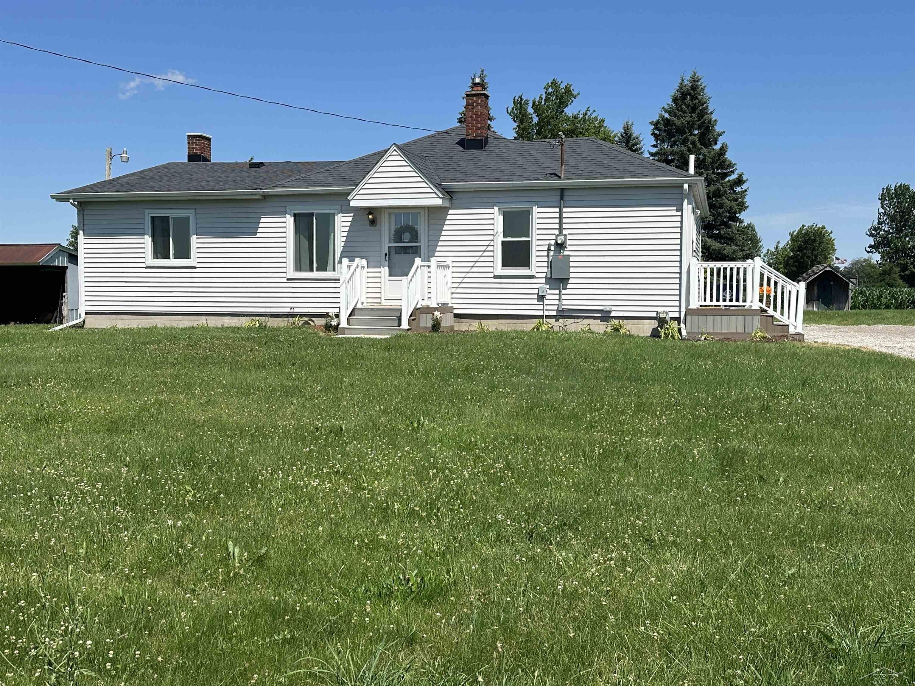1451 Ruff Road Saginaw, MI 48601 - Photo 1 of 35