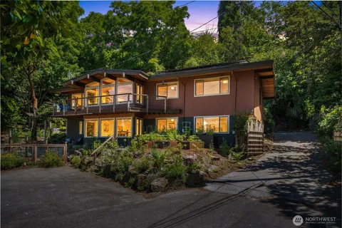 $1,550,000 | 4000 Southwest Myrtle Street, Seattle, WA 98136