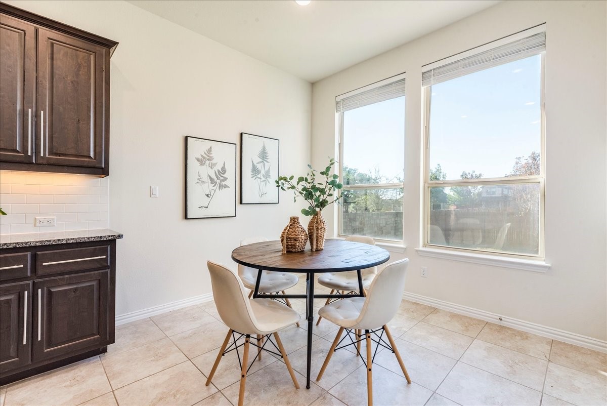 1689 Cool Spring Way Austin, TX 78737 - Photo 11 of 40 breakfast area in the kitchen.