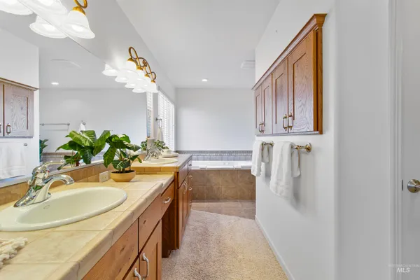 $849,900 | 2673 East 4269 North, Twin Falls, ID 83301