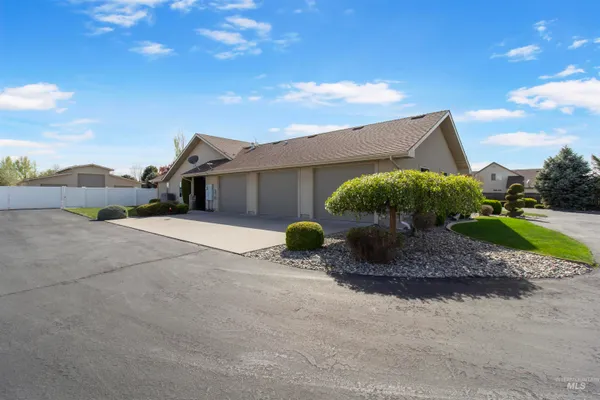 $849,900 | 2673 East 4269 North, Twin Falls, ID 83301