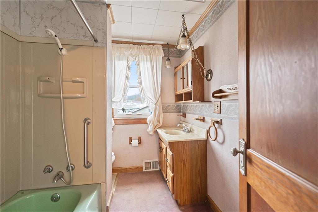 189 Hopwood Coolspring Road Hopwood, PA 15445 - Photo 38 of 50 Gallery Image 38