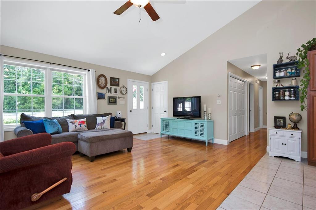 26 Standish Neck Road Gorham, ME 04038 - Photo 5 of 35 Photo