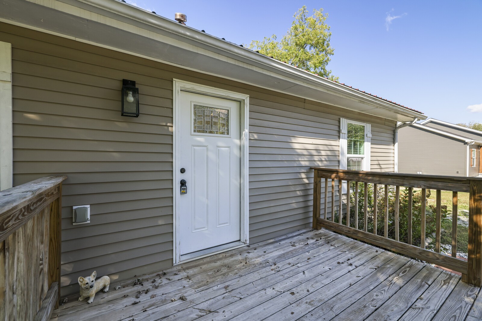 408 Magnolia Street Baxter, TN 38544 - Photo 28 of 44 a view of wooden balcony