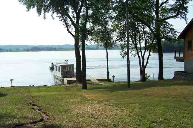 9235 Webb Road Thomson, IL 61285 - Photo 11 of 12 Gallery Image 11