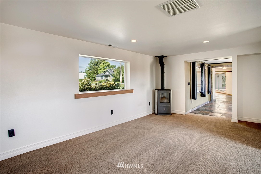16722 McLean Road Mount Vernon, WA 98273 - Photo 12 of 29