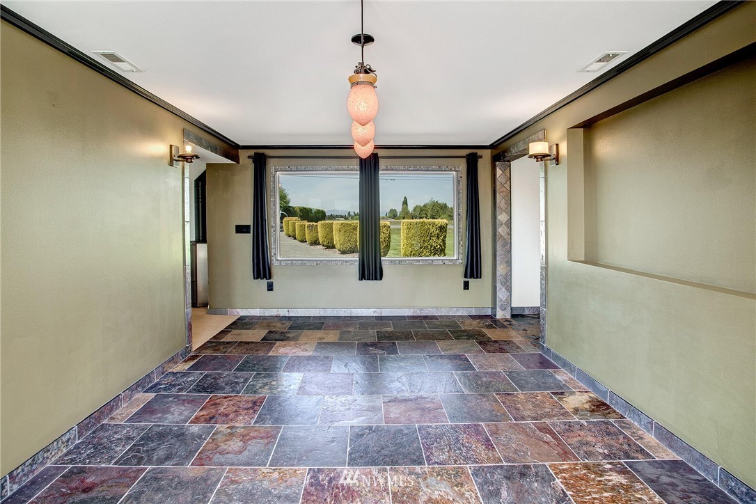 16722 McLean Road Mount Vernon, WA 98273 - Photo 9 of 29