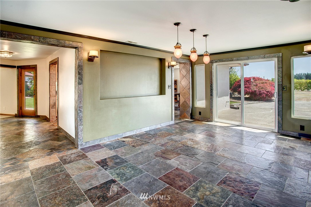 16722 McLean Road Mount Vernon, WA 98273 - Photo 10 of 29