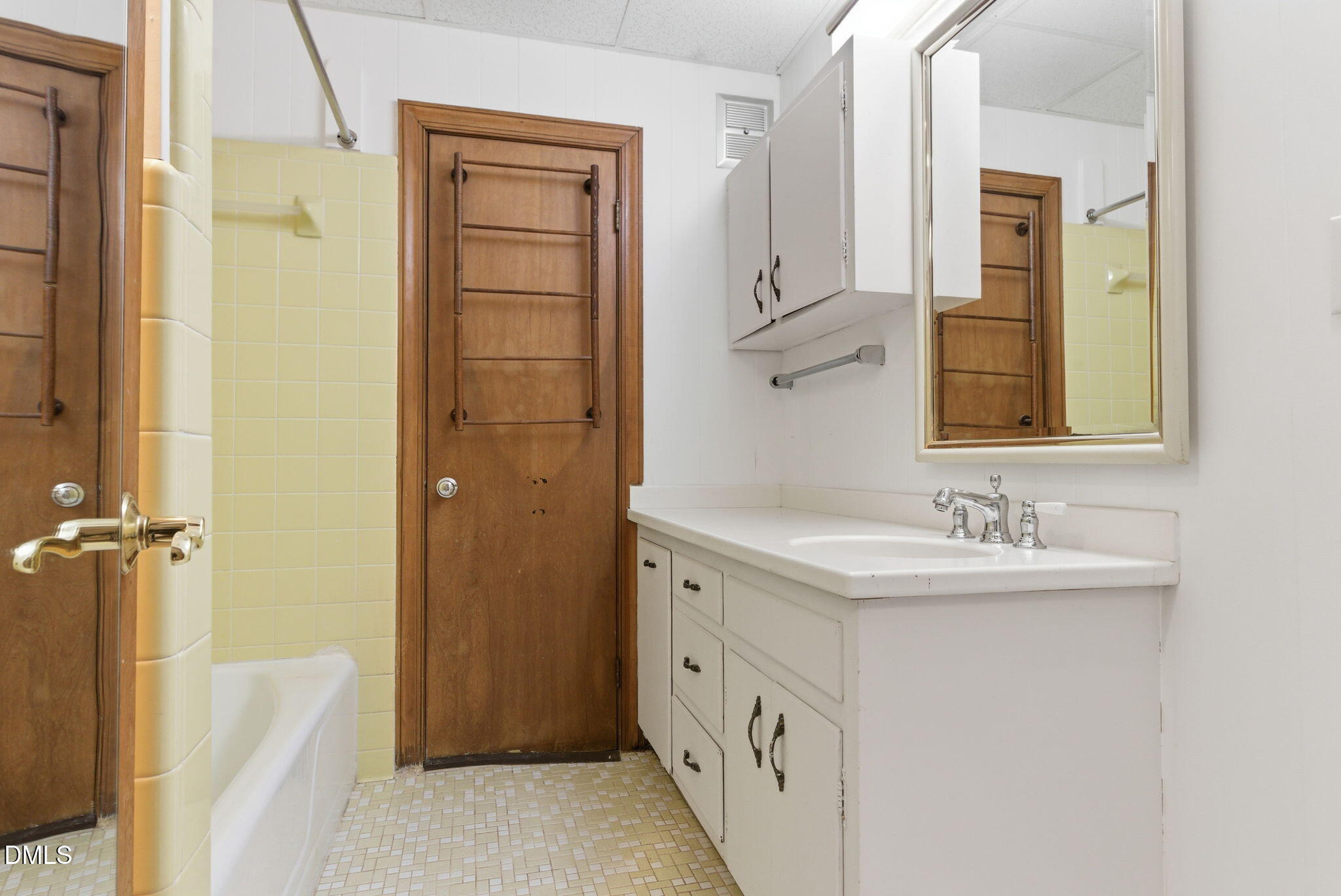 2420 Tyson Street Raleigh, NC 27612 - Photo 51 of 67