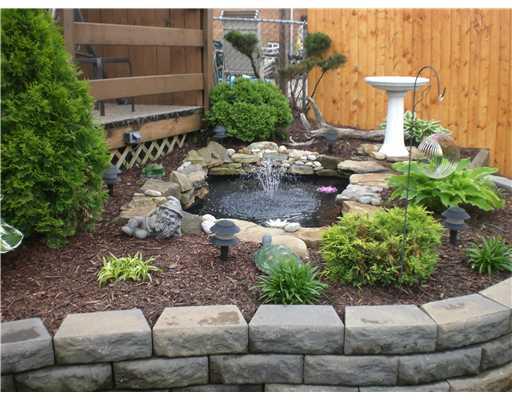 2919 Spring Street Arlington, PA 15210 - Photo 9 of 16 Yard/Garden.