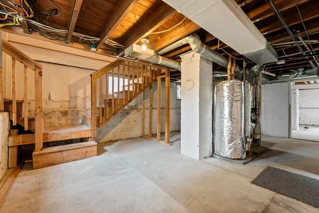 $149,900 | 1613 13th Avenue, Menominee, MI 49858